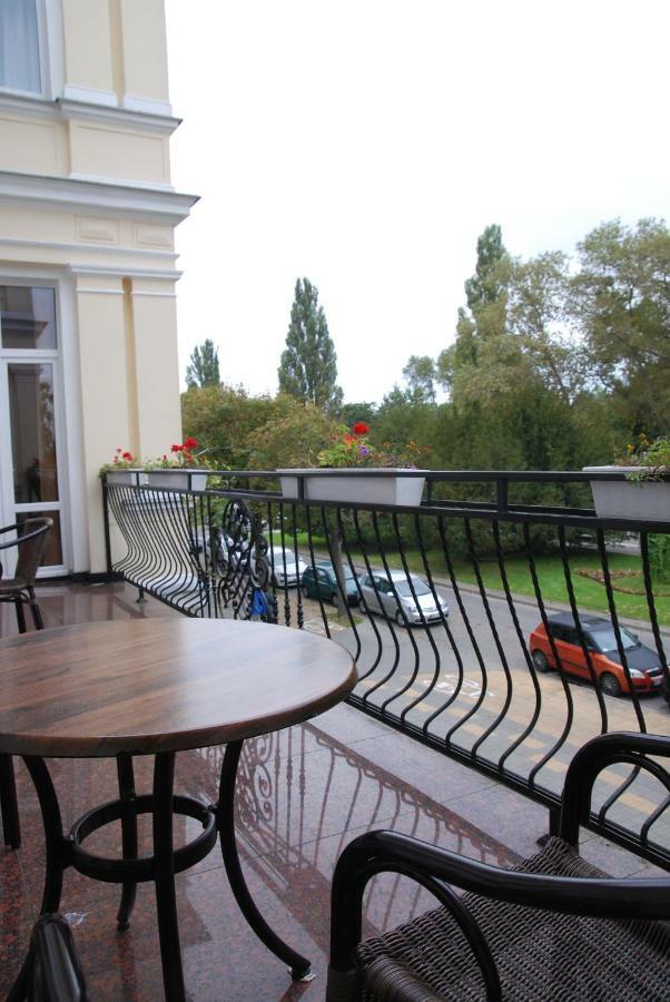 Admiral II Bed & Breakfast Swinoujscie Ngoại thất bức ảnh